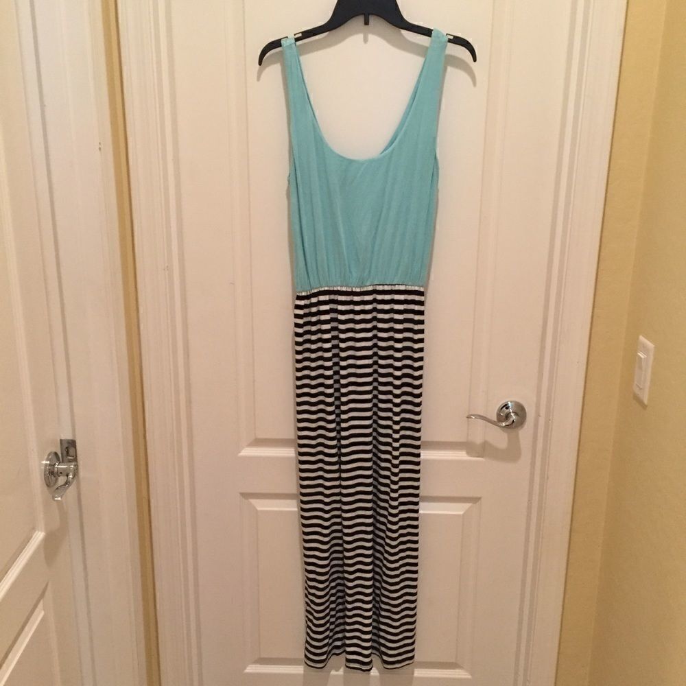 Velvet Torch Maxi Dress 